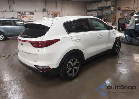 2020 Kia Sportage Lx z USA, uszkodzony, nr VIN KNDPMCAC4L7810286